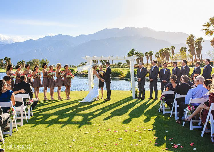 Escena Wedding</p>
<p class=