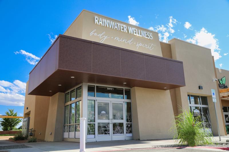 Exterior shot of Rainwater Wellness at Avanyu Plaza