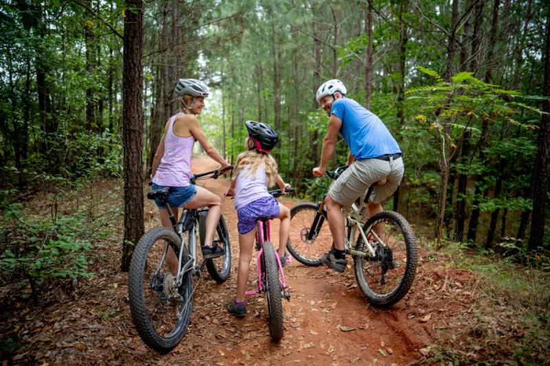 Mountain bike family near Athens, GA