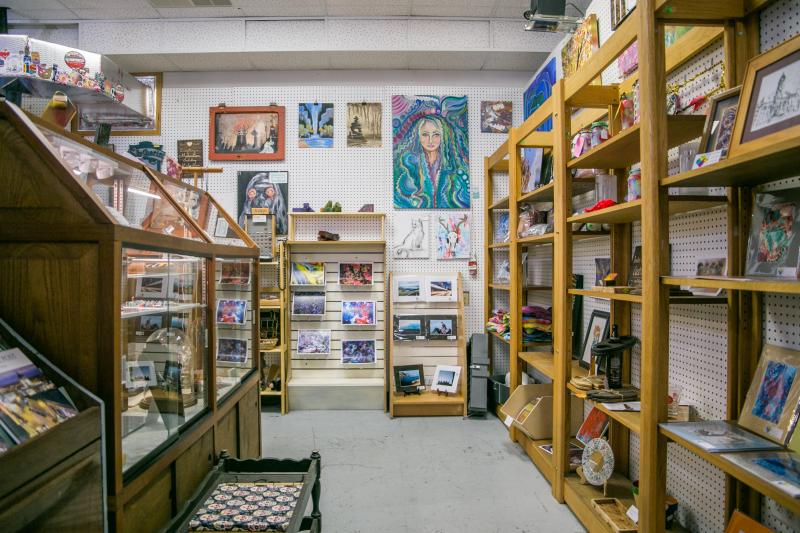 Artisan Alley Gallery and store offers visitors a selection of artwork, souvenirs and memorabilia. 