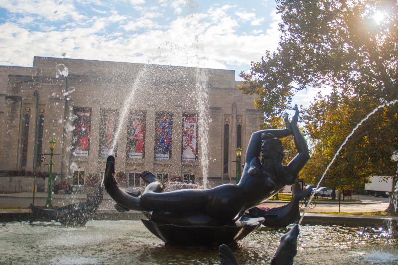 The Showalter Fountain at the center of the Fine Arts Plaza on the IU campus