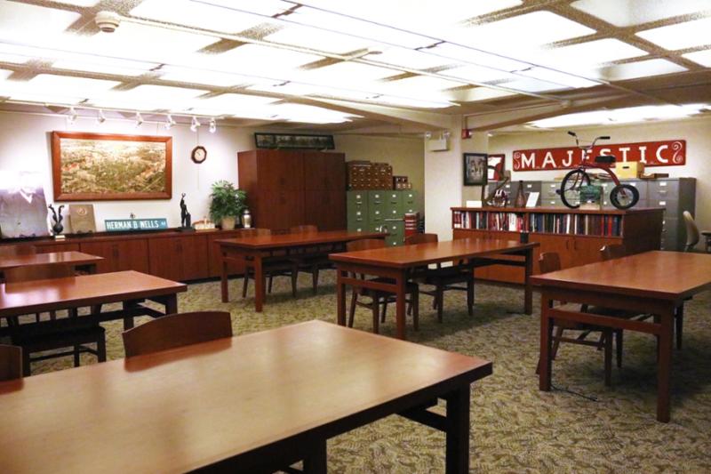 IU Archives reading room