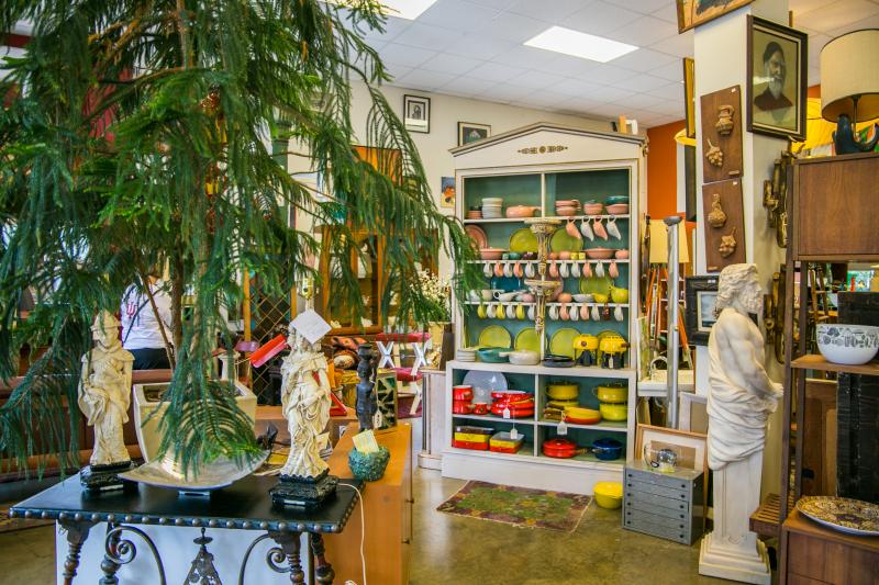 A display of various vintage decor items at Jeff's Warehouse