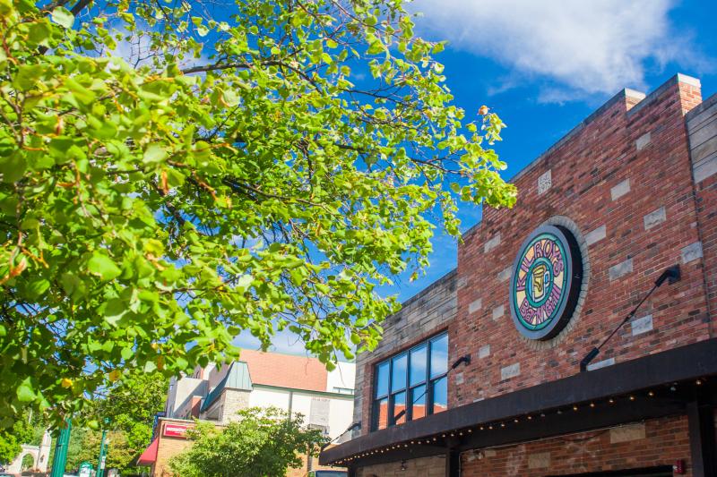 Outside of Kilroy's on Kirkwood on a summer day