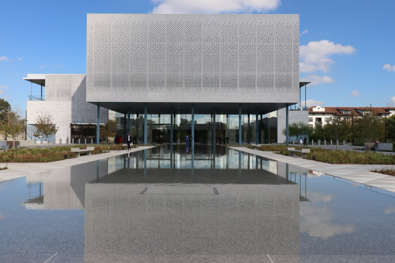Ismaili Center, Houston