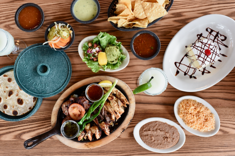 Molina's Cantina