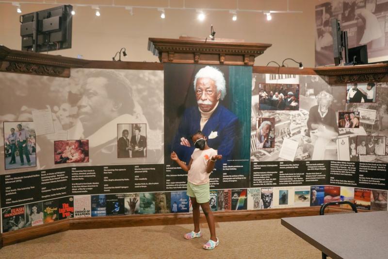 Gordon Parks Museum Traveling Child