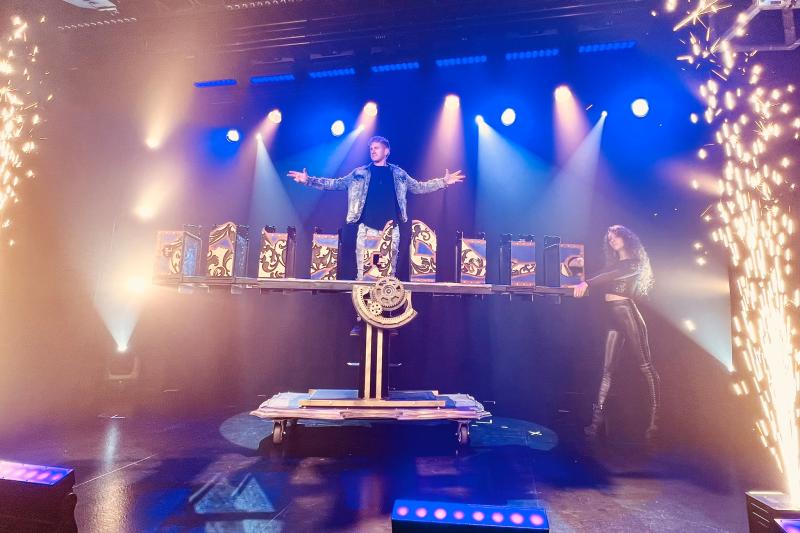 Tristan Crist magic show slicer