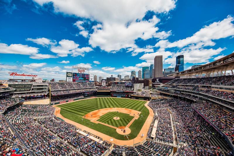 Minnesota Twins Bringing Upper Deck Golf Back To Target Field