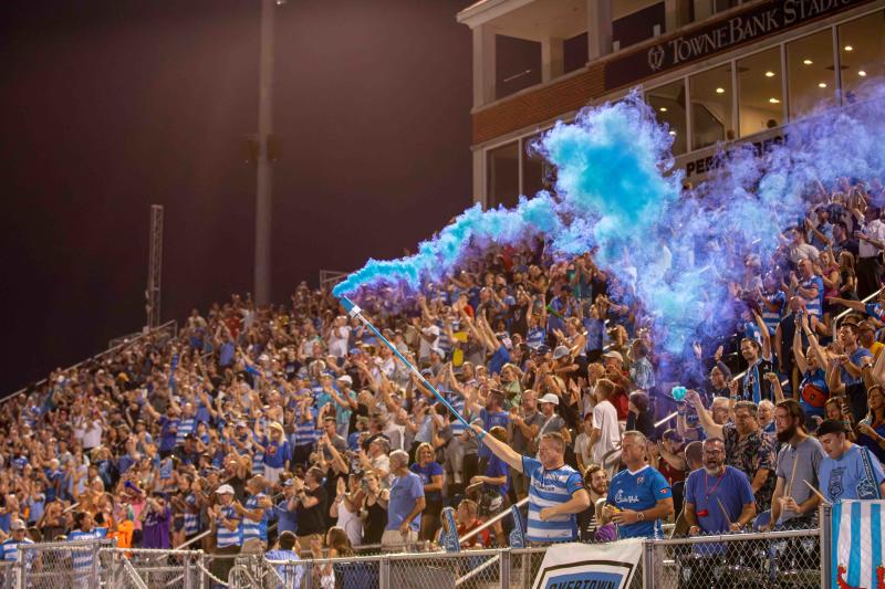 Lionsbridge FC fans