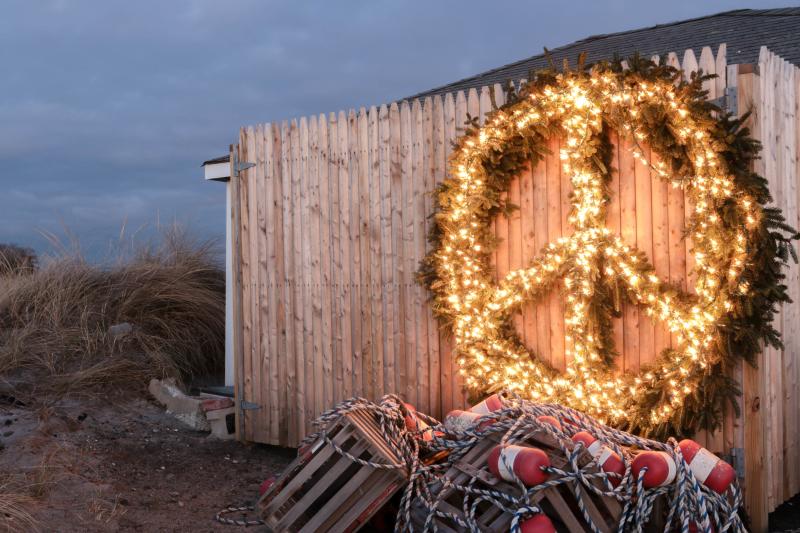 Peabody's Beach Christmas Wreath