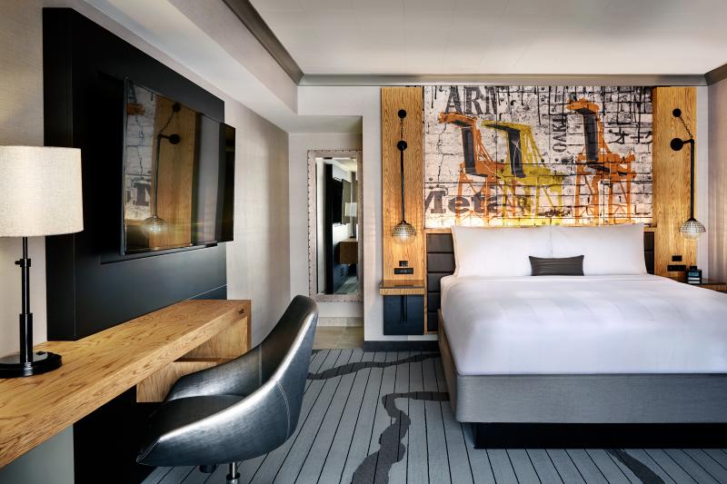 Oakland Marriott King Room