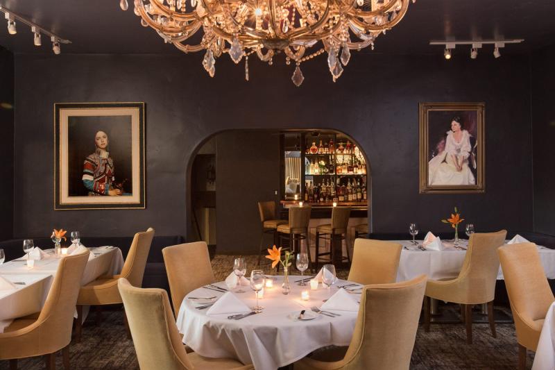 Melvyns Restaurant_Dining Room