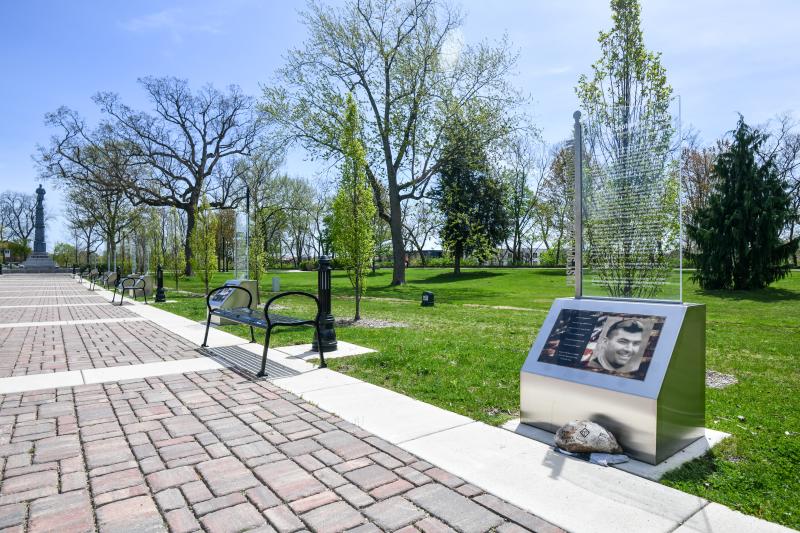 Veterans Plaza