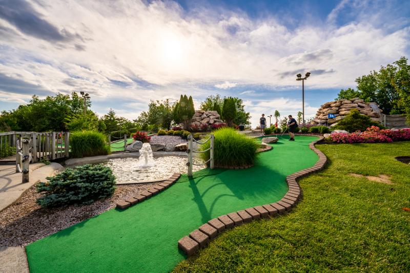 Miniature Golf - 18 Hole Golf - Oasis Fun Center