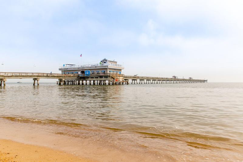 Ocean View Fishing Pier