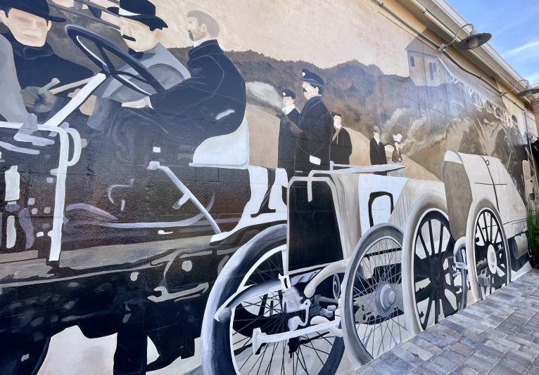 Mural - Ormond Garage