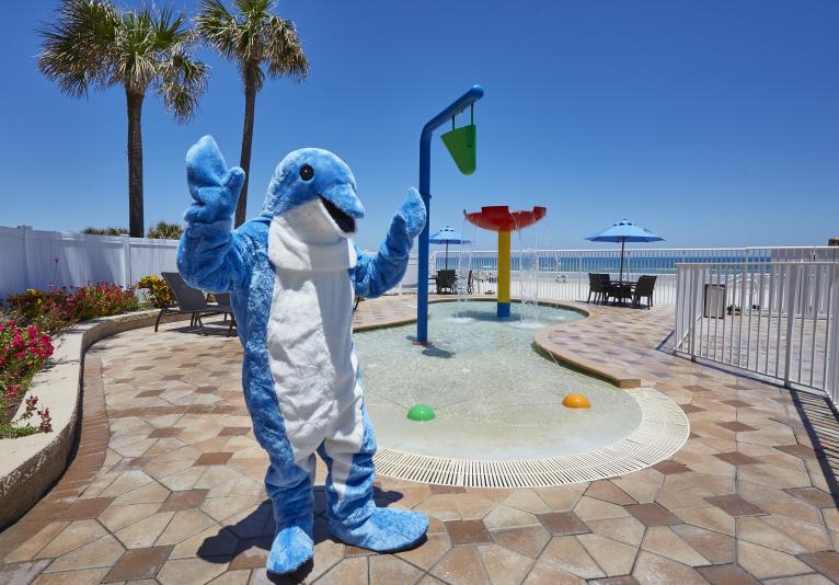Holiday Inn Resort Daytona Beach Mascot Davey