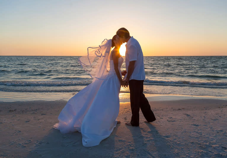 My Wedding on the Beach 1