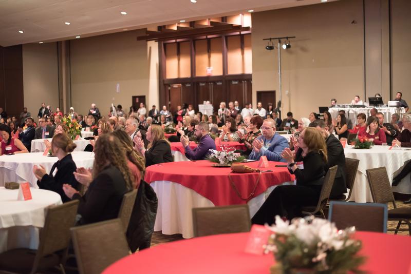 2019 Quarterly Meeting & Holiday Party Guests at Tables