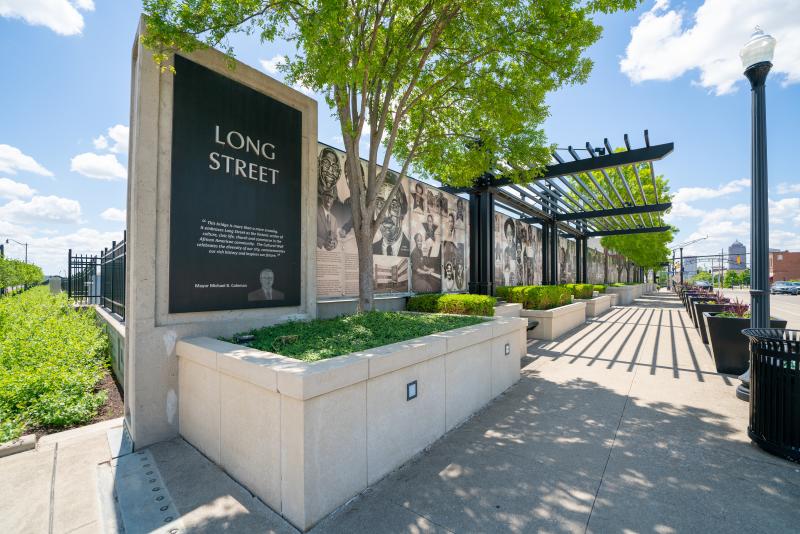 Mural that celebrates the history and leaders of the King-Lincoln District and Near East Side
