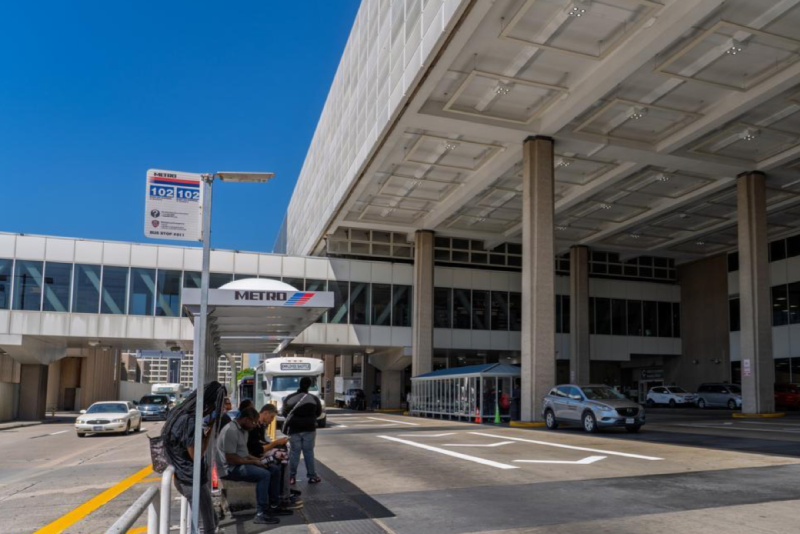 500 IAH Downtown Direct
