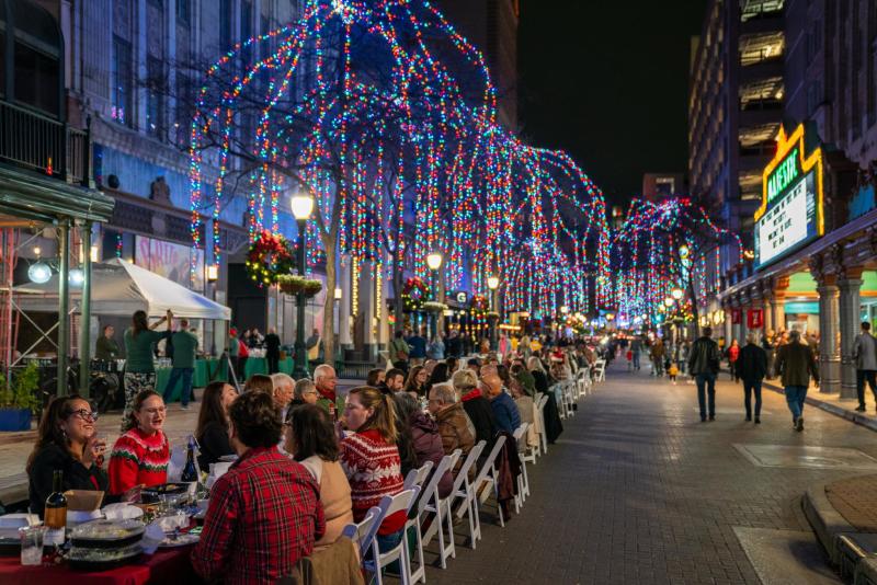 Taste of Holidays on Houston Street