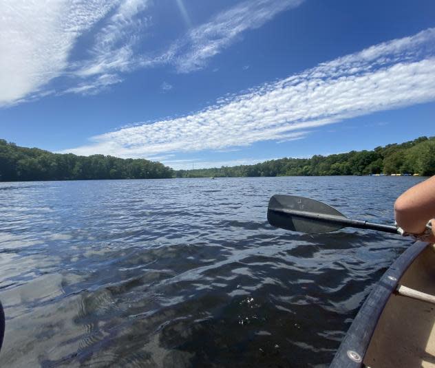 Killens pond kayaking with view of water