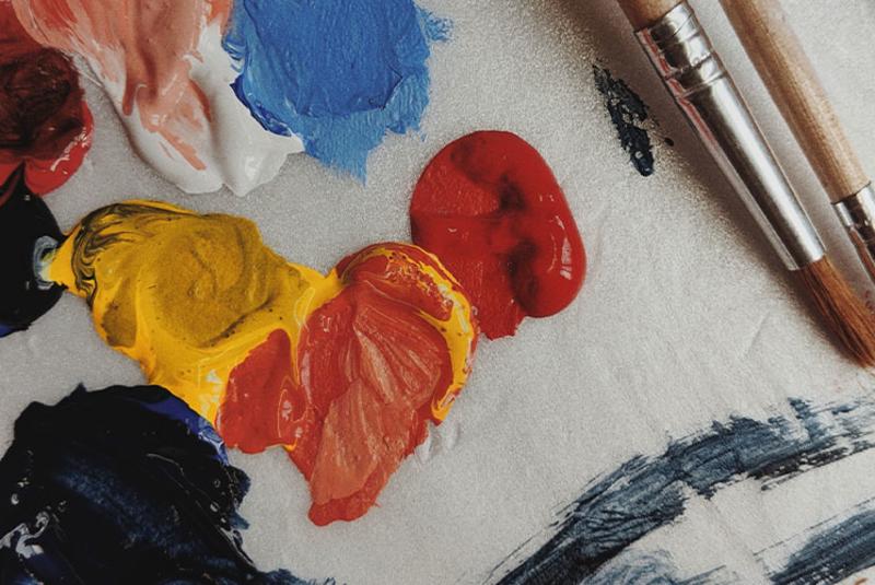 Workshop: Dalí inspired plate painting