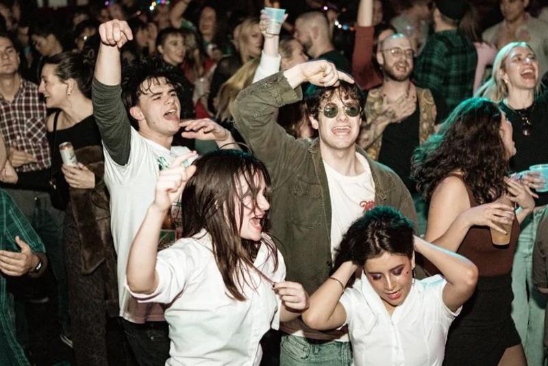 All Your Friends - The Indie Party
