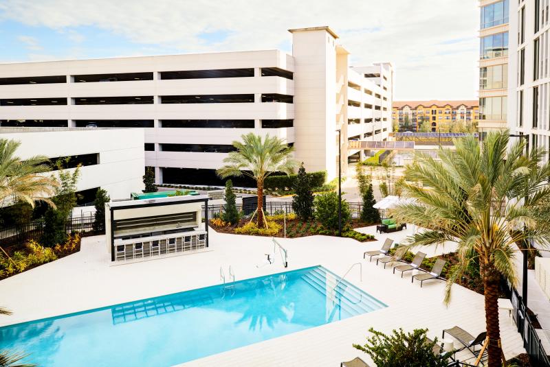 Flow & Florals Yoga + Wellness Day at AC Hotel Tampa