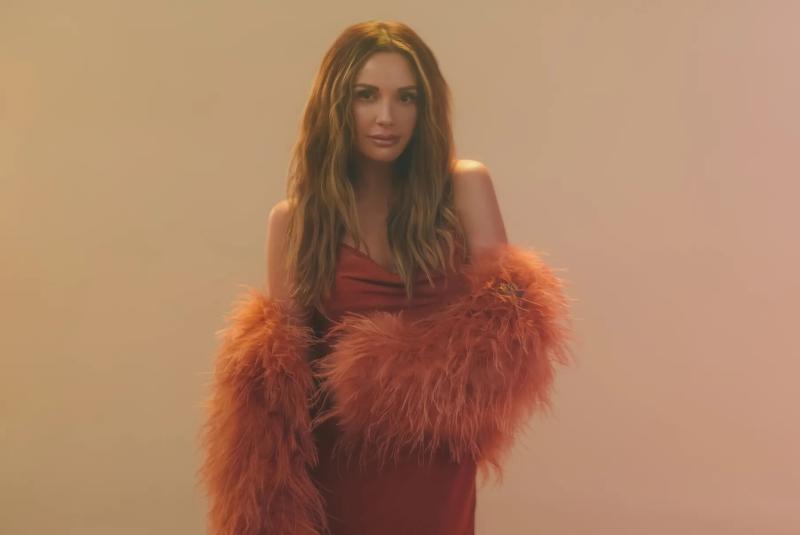 Carly Pearce Live In Concert