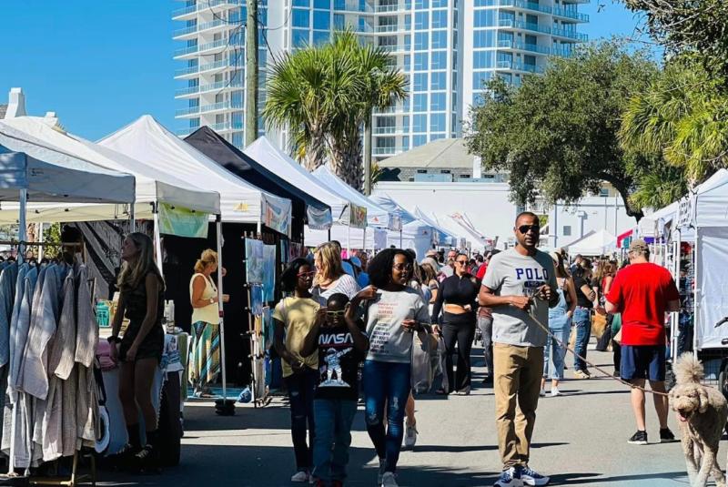 Sunday Market at Westshore Marina District
