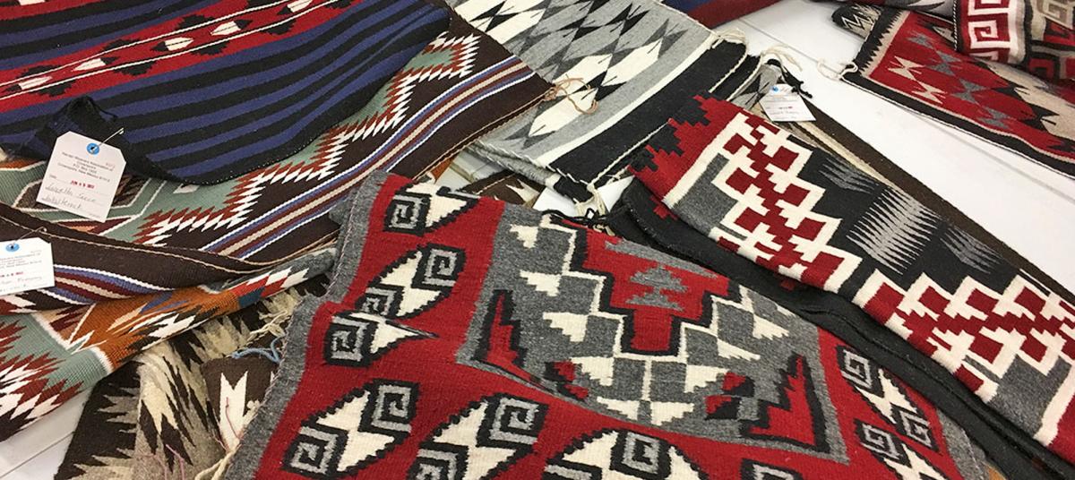 Crownpoint rug auction