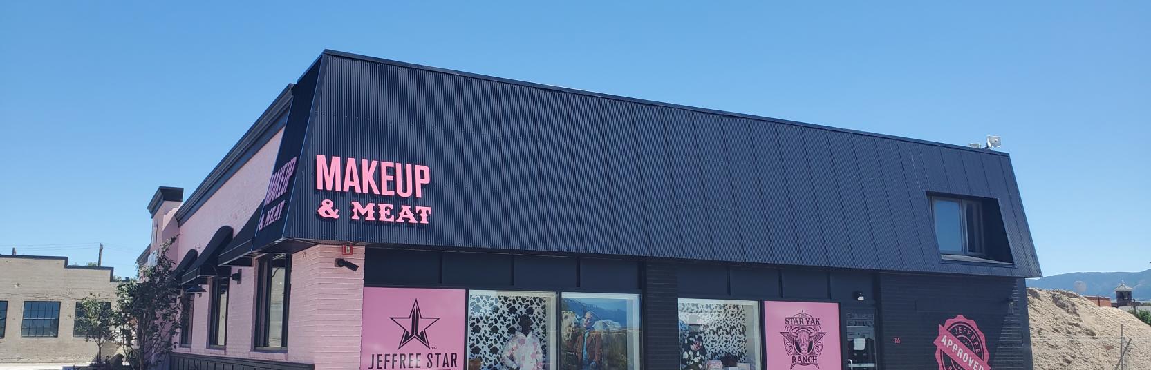 Jeffree Star draws record-breaking crowd for grand opening of makeup and  meat store - Tubefilter