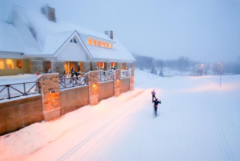 Cross-country skiing at Elm Creek Park Reserve