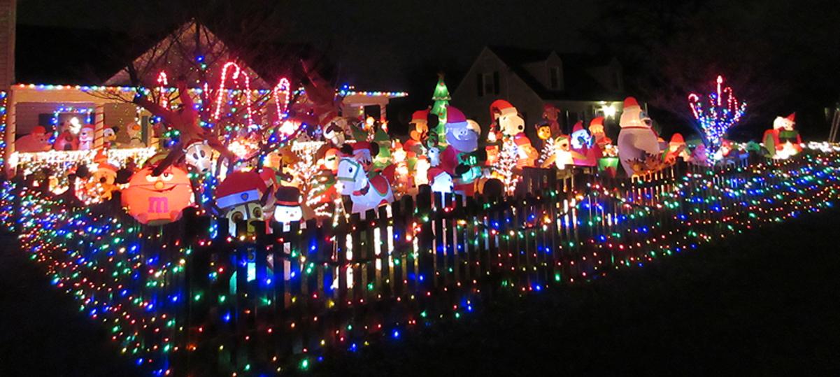 Tacky Christmas Lights - Joyce Rd, Alexandria