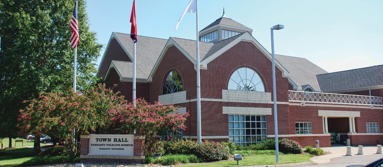 In The Neighborhood Farragut