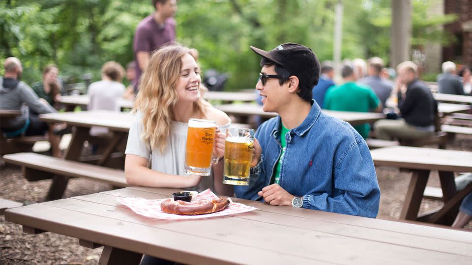 Hubbard Beer Garden Couple Cheers Steins