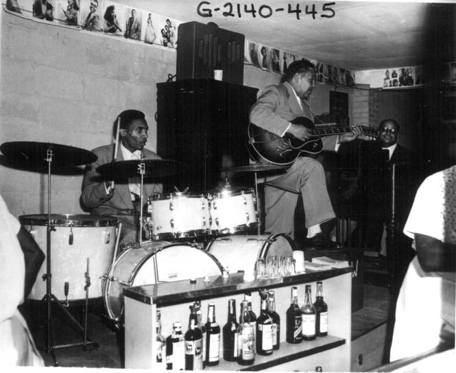 Milt Buckner performing in the Bengazi Room at Carr's Beach