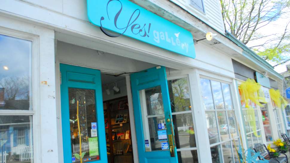 Yes Gallery