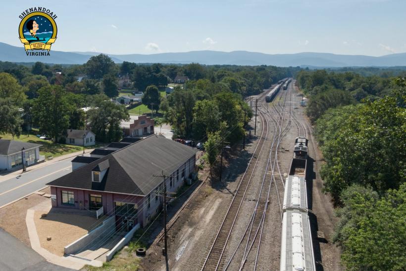 Train, railroad tracks