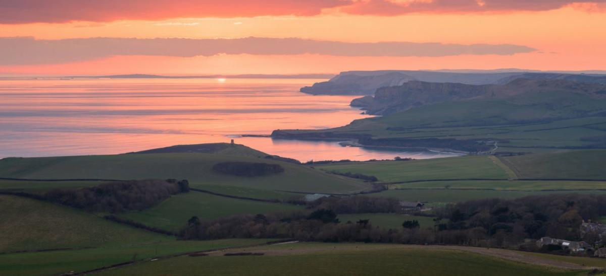 Swyre Head near Kimmeridge copyright Andy Lyons