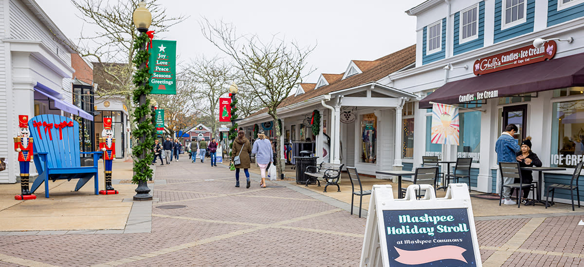 Mashpee Commons