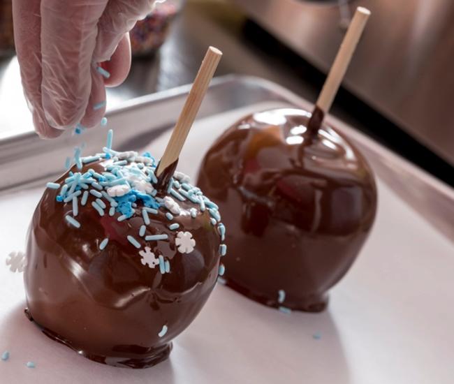 Dimitri's apples