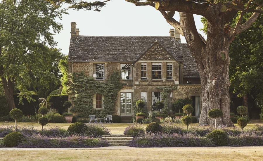 The Lodge at Thyme, a stunning Cotwold stone house surrounded by ancient trees
