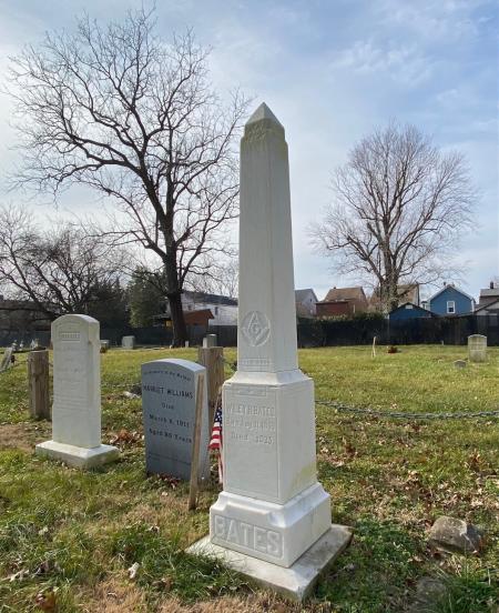 The grave marker of Wiley H. Bates in Brewer Hill Cemetery.