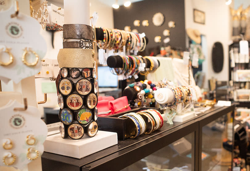 downtown Shopping, Homestyle