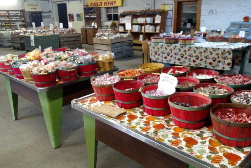 SUGARLOAF ORCHARDS