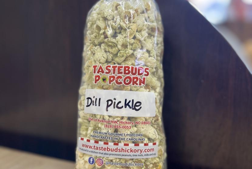Dill Pickle popcorn